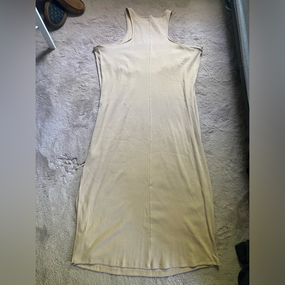 NWT Old Navy Fitted High-Neck Rib-Knit Maxi Dress Women 4X Tan Beige MSRP $44.99 - Picture 3 of 9